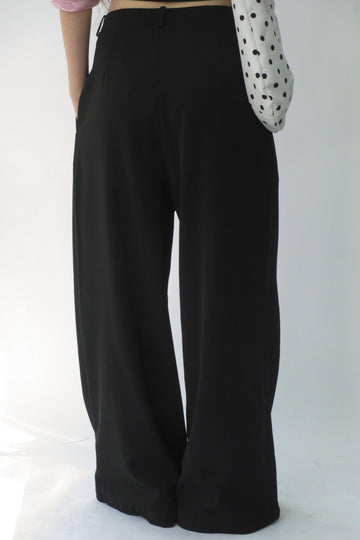 Wide-leg pants with attached waistband - 0Q0400 - Black
