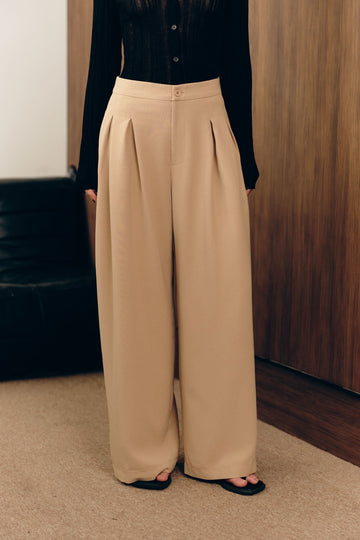Pleated Wide Leg Pants - 0Q0390 - Brown