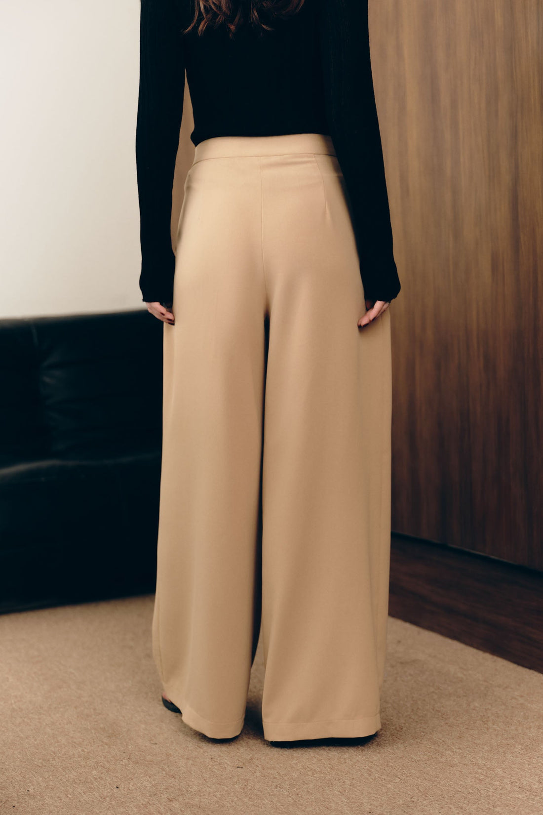 Pleated Wide Leg Pants - 0Q0390 - Brown