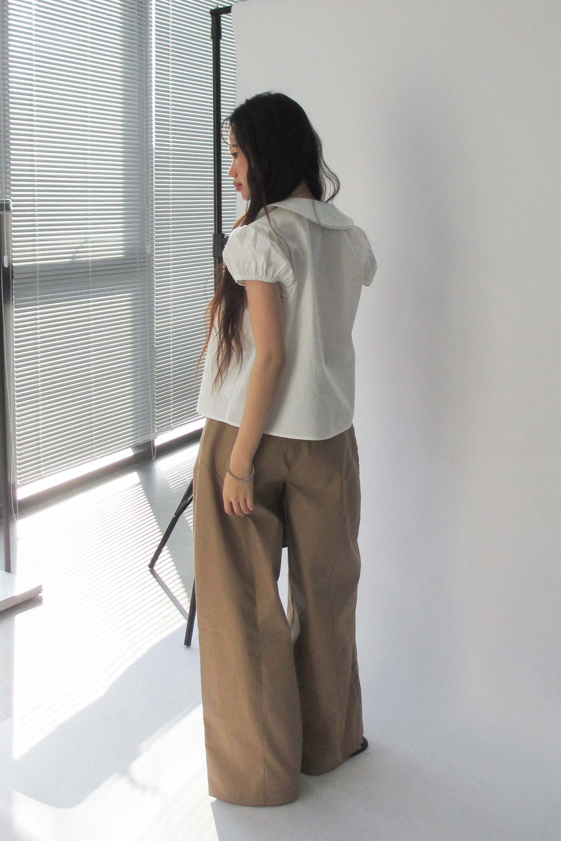 Wide-leg khaki pants - 0Q0401 - Brown