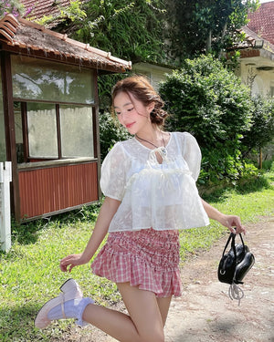 Customer wearing Morning Mist Blouse - 3T0978 - White